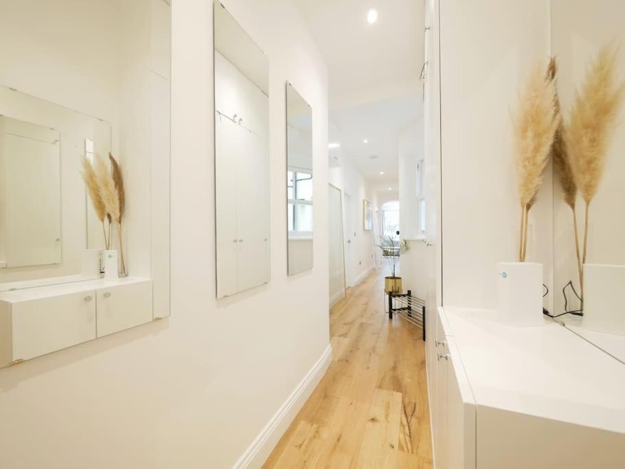 Newly Refurbished 2 Bed Apartment In Paddington Londres Exterior foto
