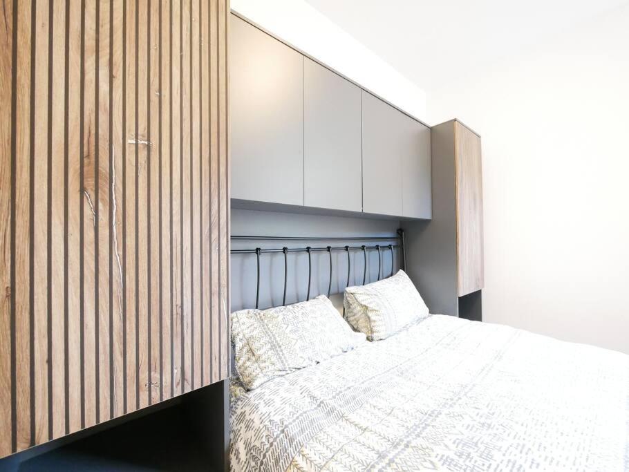 Newly Refurbished 2 Bed Apartment In Paddington Londres Exterior foto