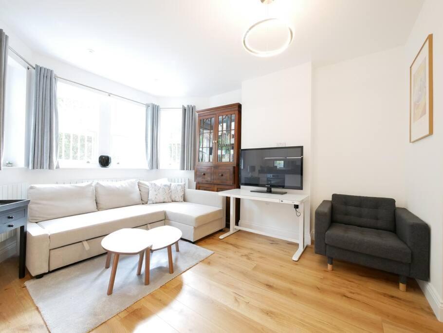 Newly Refurbished 2 Bed Apartment In Paddington Londres Exterior foto